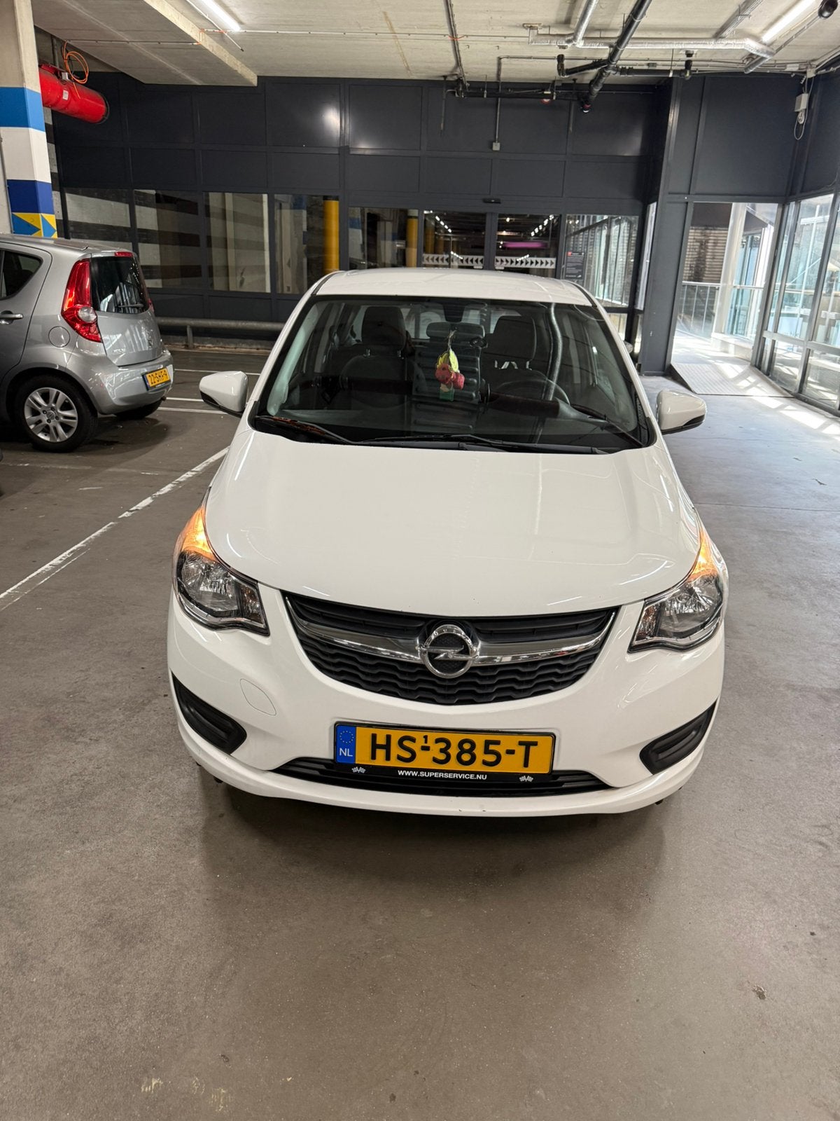 Opel Karl 1.0 Ecoflex 55KW 2016 Wit, Auto's, Voorwielaandrijving, 839 kg, 74 pk, Origineel Nederlands