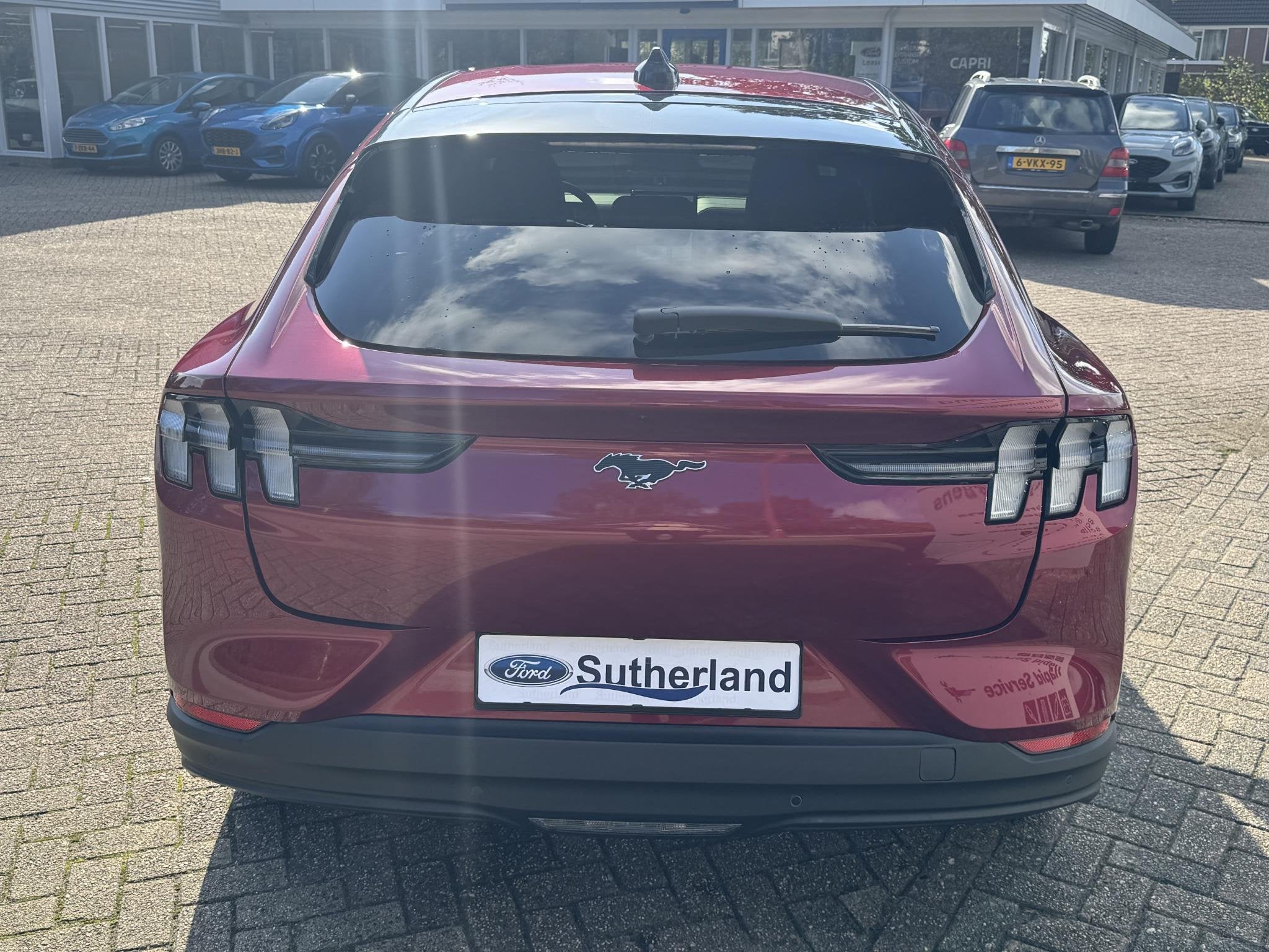 Foto 4 van Ford Mustang Mach-E Extended Premium RWD 88 kWh |296pk | For