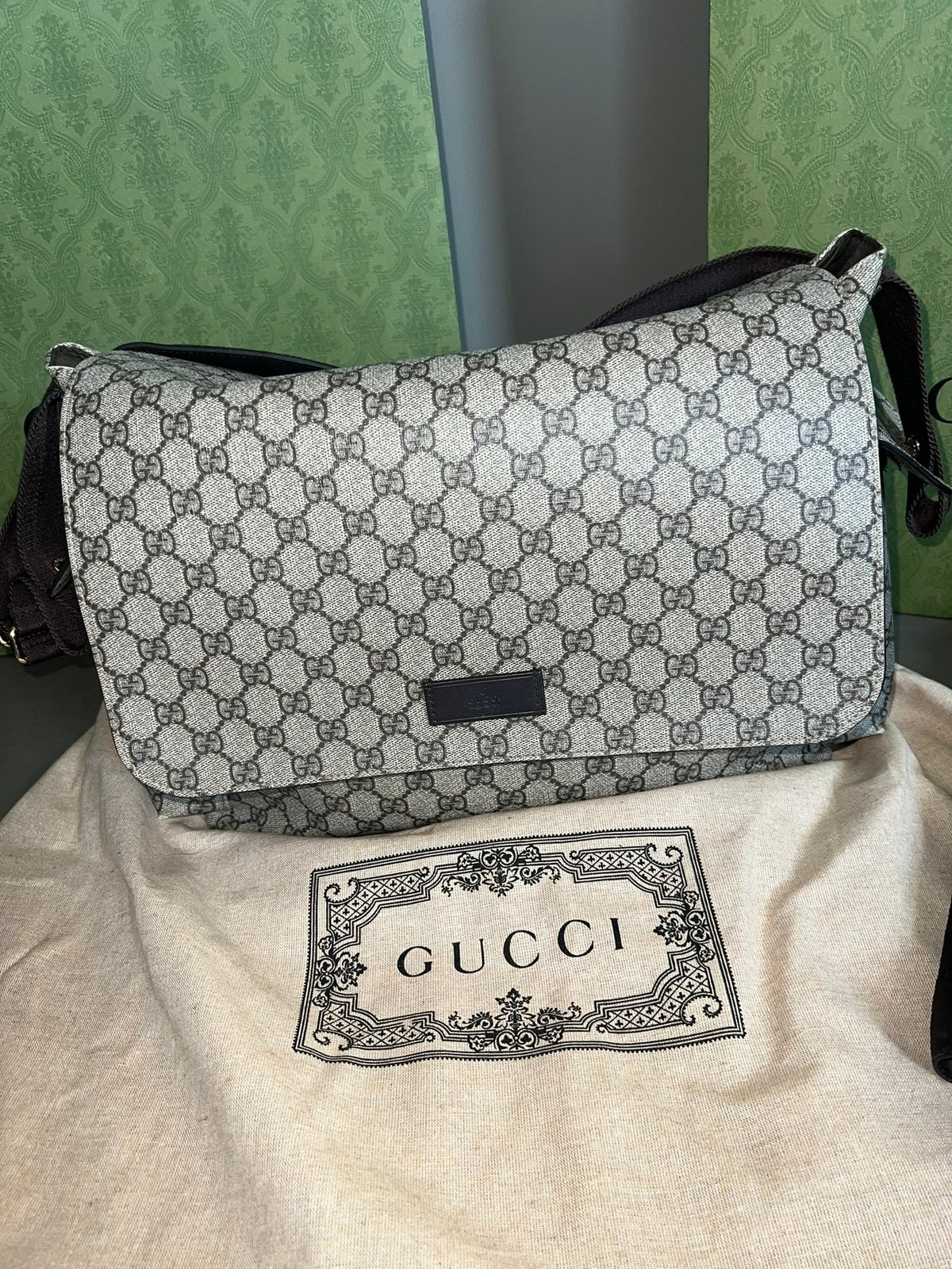 Originele Gucci luiertas – compleet met bon & toebehoren, Kinderen en Baby's, Gebruikt, Gucci, Beige, Ophalen