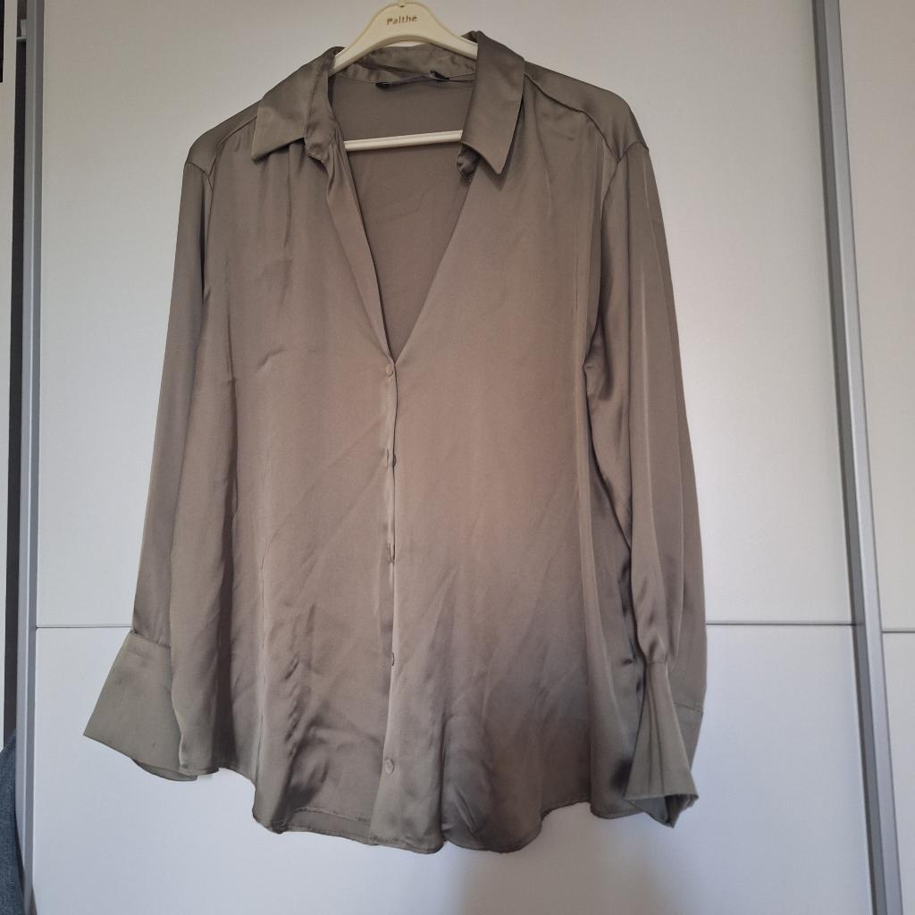 zara blouse groen satijn maat L, Zara, Maat 42/44 (L), Ophalen of Verzenden, Gedragen