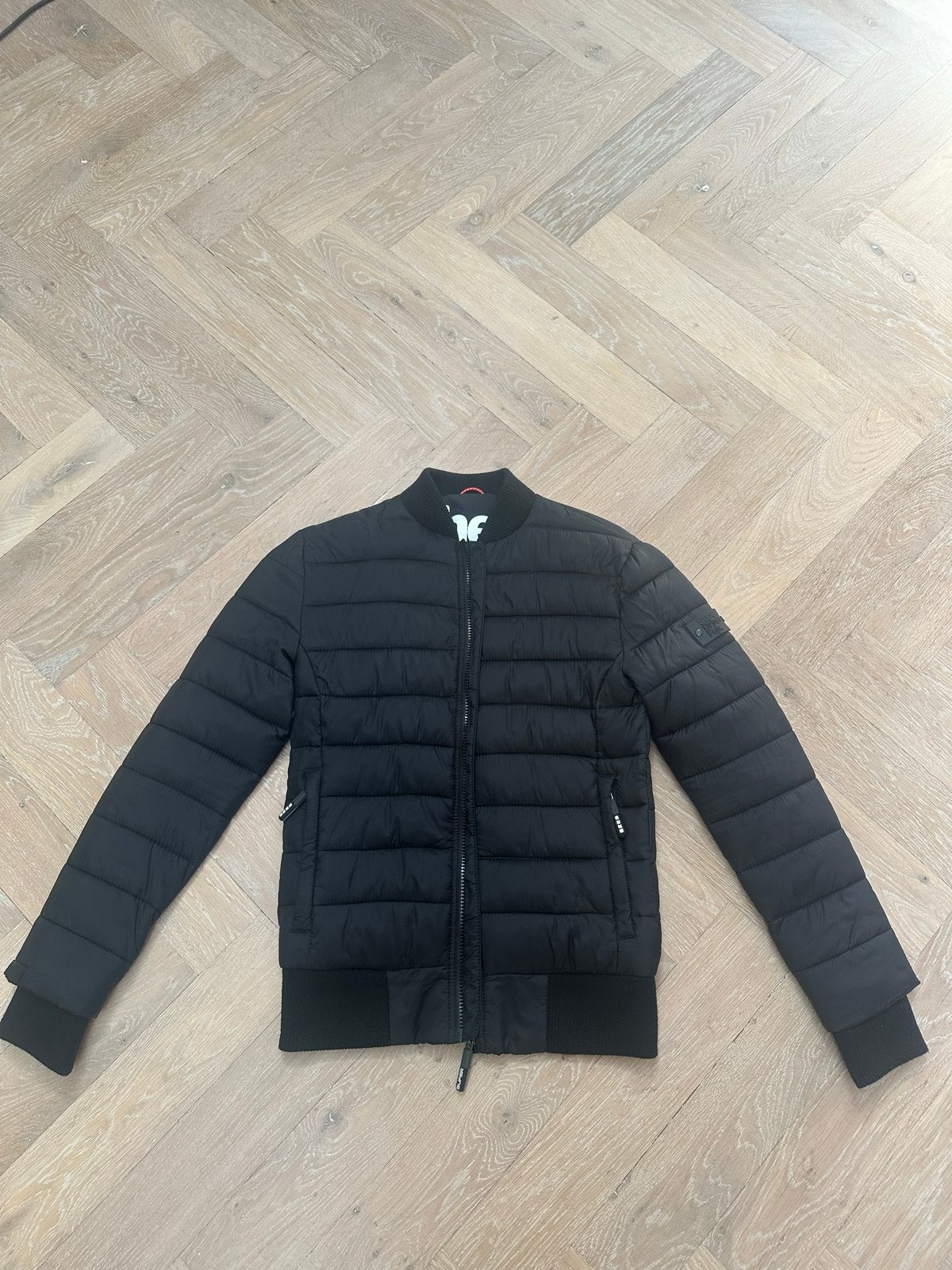 Superdry Fuji Jas Zwart in maat XS - Zo goed als nieuw, Ophalen of Verzenden, Zo goed als nieuw, Maat 46 (S) of kleiner, Zwart