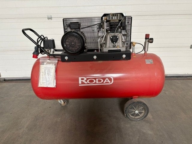 Roda compressor, Zo goed als nieuw, Mobiel, 10 bar of meer, 100 liter of meer
