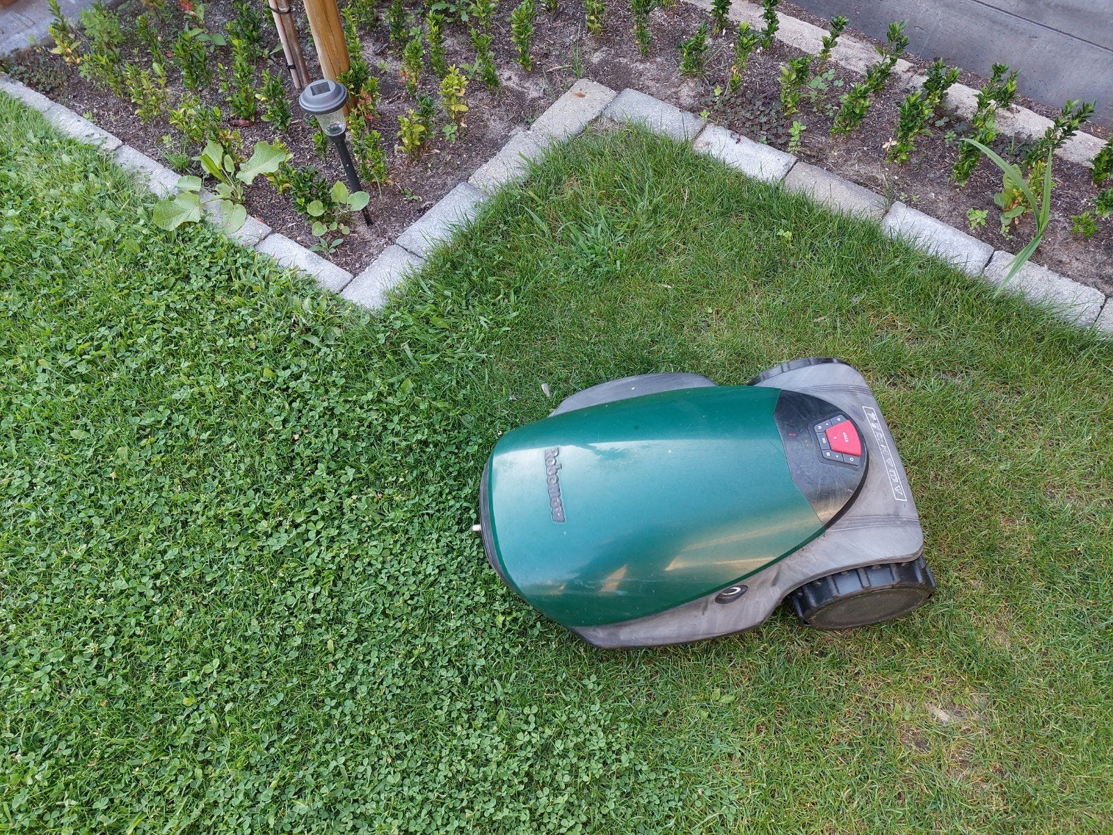 Robomow RC304u Robotmaaier, Tuin en Terras, Ophalen, Cirkelmaaier, Gebruikt, Robomow