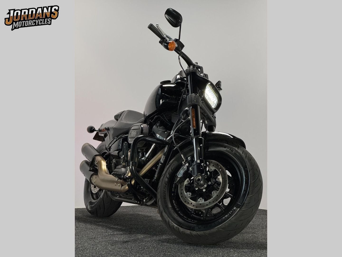 HARLEY-DAVIDSON FAT BOB 114 FXFBS JEKILL & HYDE (bj 2018), 2 cilinders, HARLEY-DAVIDSON, Chopper, Bedrijf