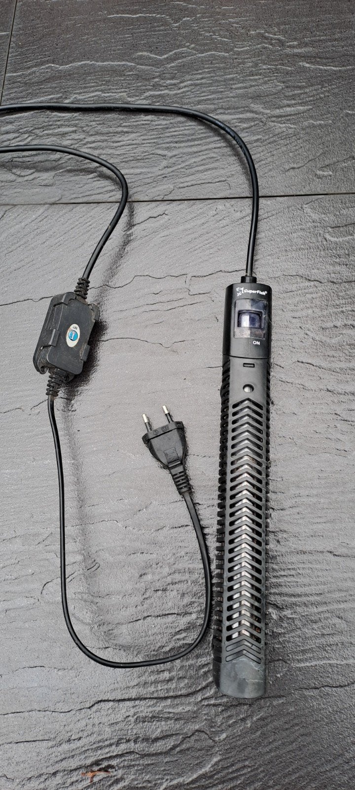 Goed werkende aquarium verwarming, Dieren en Toebehoren, Ophalen of Verzenden, Zo goed als nieuw, Verlichting of Verwarming