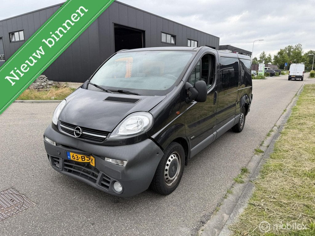 Opel Vivaro bestel 2.5 CDTI L2H1DC Comfort airco, Auto's, Automaat, 135 pk, Gebruikt, 4 cilinders