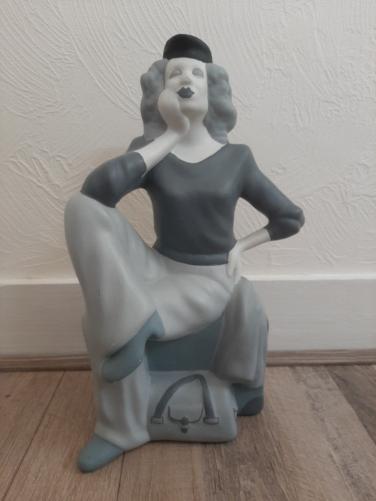 Vintage beeld vrouw, Verzamelen, Beelden en Beeldjes, Ophalen of Verzenden, Gebruikt, Mens
