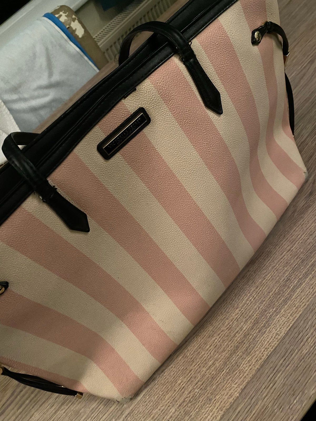 Victoria's Secret Shopper Tas - Roze/Wit Gestreept, Sieraden, Tassen en Uiterlijk, Ophalen of Verzenden, Gebruikt, Roze, Shopper