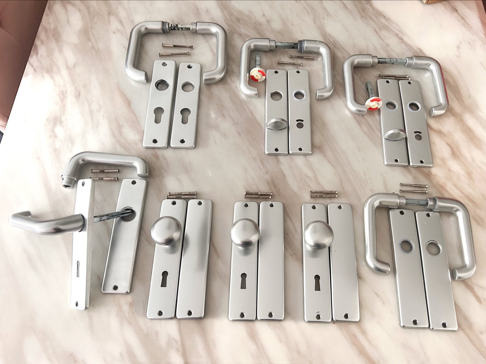 Diverse deurbeslag sets - Klinken, krukken, knoppen, Ophalen of Verzenden, Gebruikt, Overige materialen, Klink of Kruk