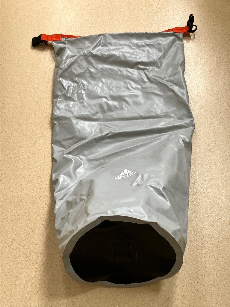 Waterdichte plunjezakken, reiszakken, samen 15, Ophalen, 30 cm of meer, Minder dan 35 cm, Zo goed als nieuw