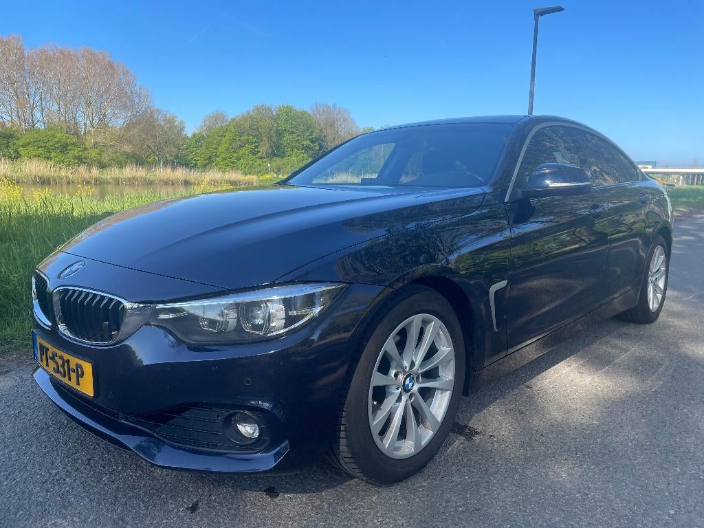BMW 4-Serie Gran Coupé 420i 184pk Aut 2017 Blauw, 1998 cc, Achterwielaandrijving, Bluetooth, Zwart