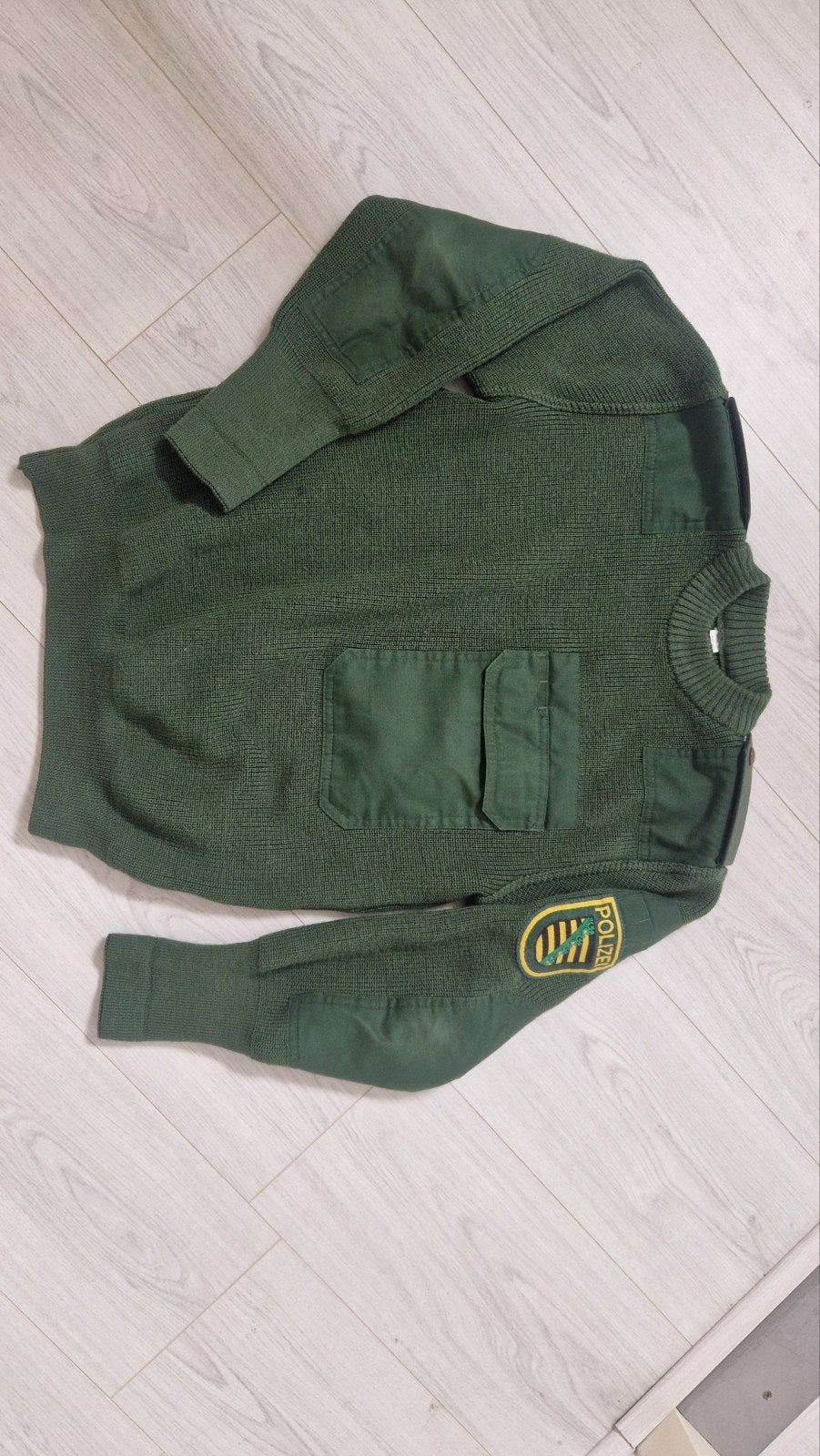 Groene Duitse politie trui maat 38, Ophalen of Verzenden