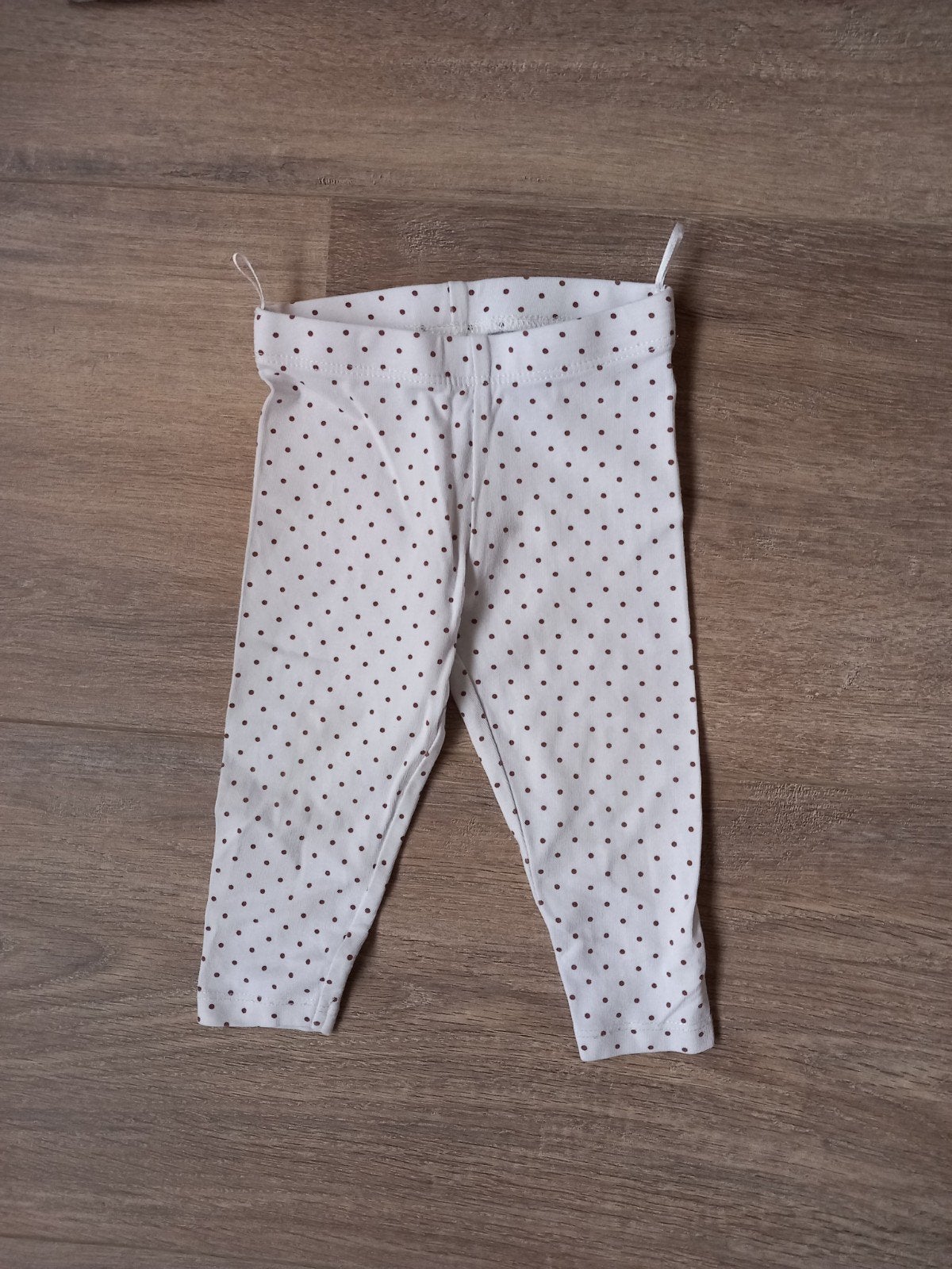 Wit/bruin legging/broekje met stipjes c&a maat 74, C&A, Broekje, Meisje, Ophalen of Verzenden