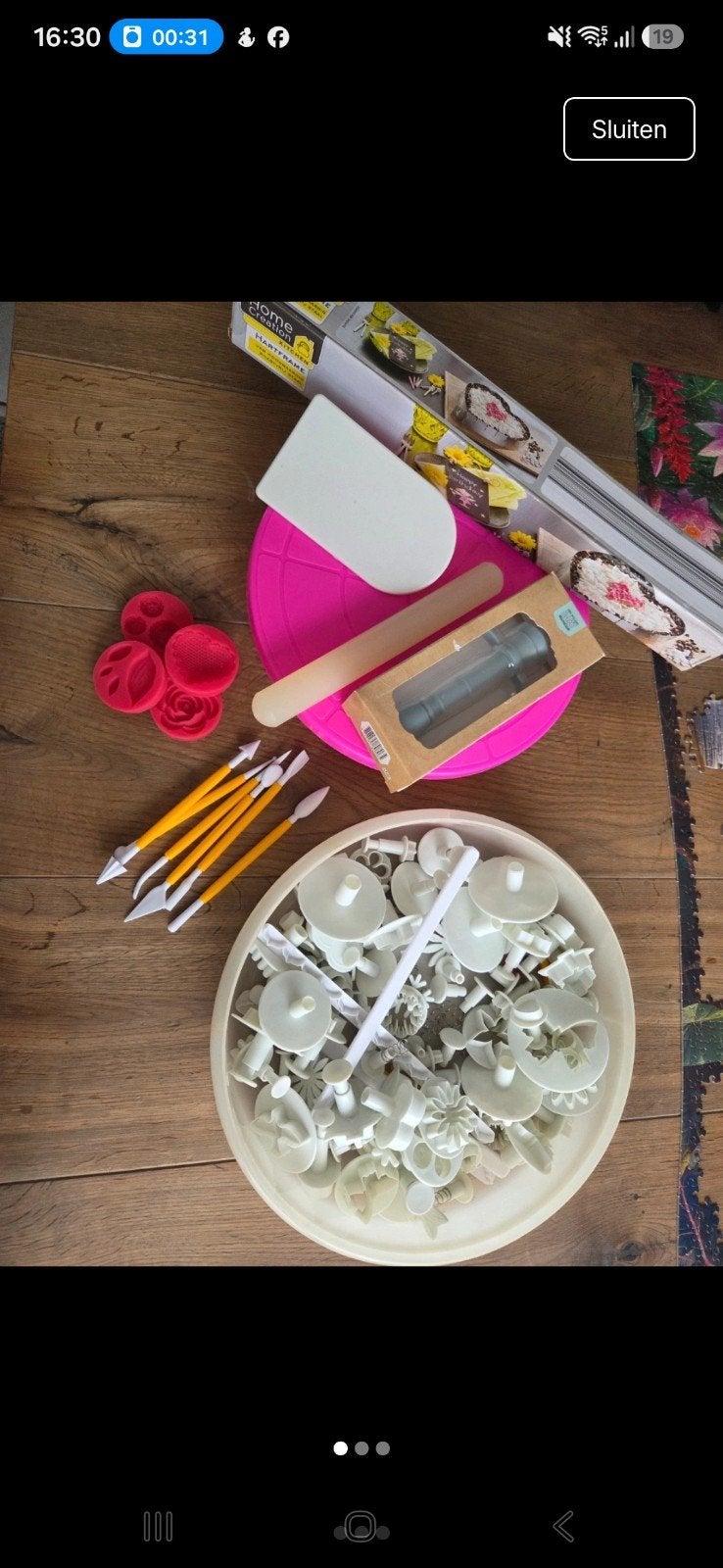 Bakspullen met figuurtjes en decoratiegereedschap, Overige typen, Ophalen, Gebruikt, Meerkleurig