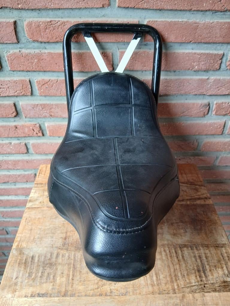 Puch-maxi Rider macho zadel, Fietsen en Brommers, Brommeronderdelen | Puch, Ophalen of Verzenden, Zadel