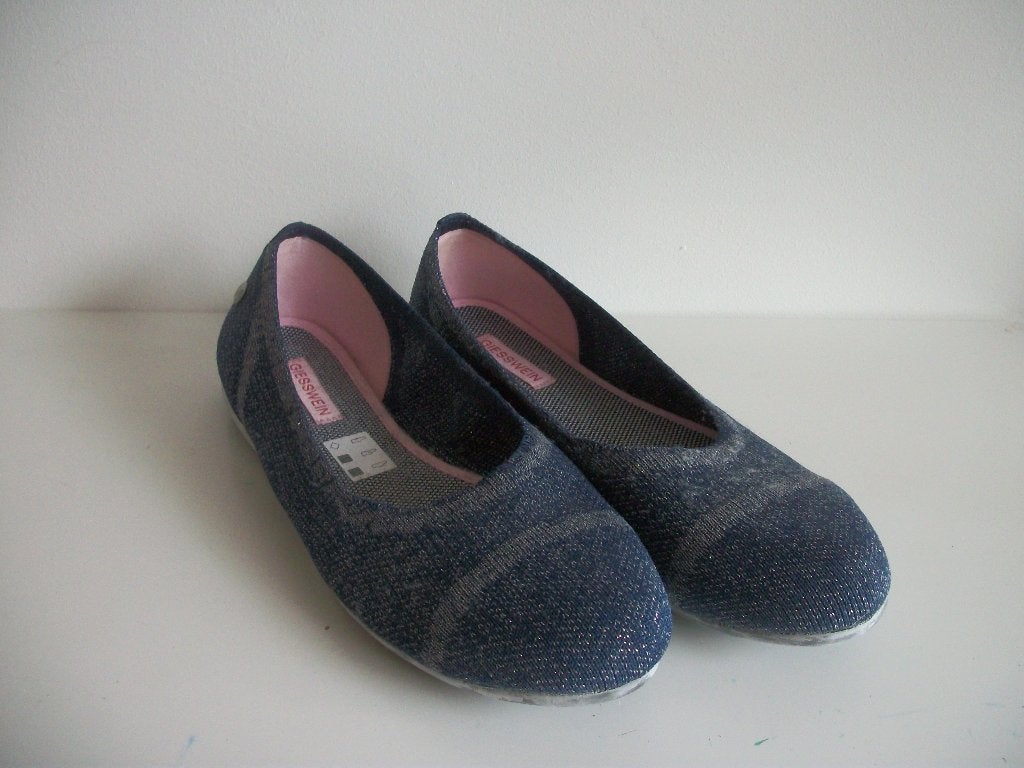 Muiltjes Schoenen zonder Hak - Giesswein 39 - Blauw - zgan, Blauw, Zo goed als nieuw, Giesswein, Sandalen of Muiltjes