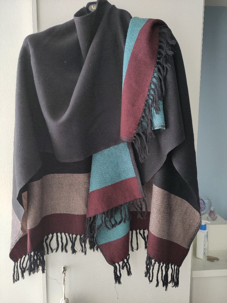 Wollen wrap, Julaha's, Ophalen of Verzenden, Nieuw