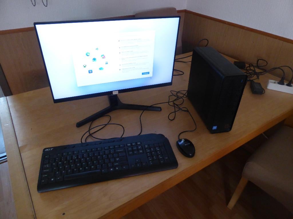 T.k. HP Slim Desktop, PC., Gebruikt, 32 GB, 32 GB, Intel Pentium