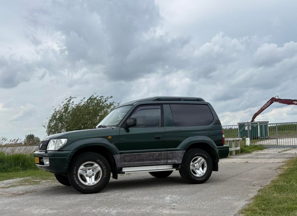 Toyota Landcruiser 90 3.0 AUT 2001 3500kg Trekgewicht Marge, Auto's, Bestelauto's, Automaat, 4 cilinders, 163 pk, Origineel Nederlands