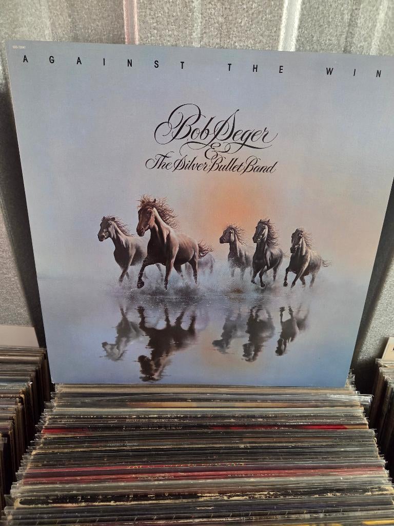 Vinyl lp BOB SEGER: AGAINST THE WIND, Cd's en Dvd's, Vinyl | Rock, Inclusief binnenhoes, Ophalen of Verzenden, Gebruikt, 12 inch