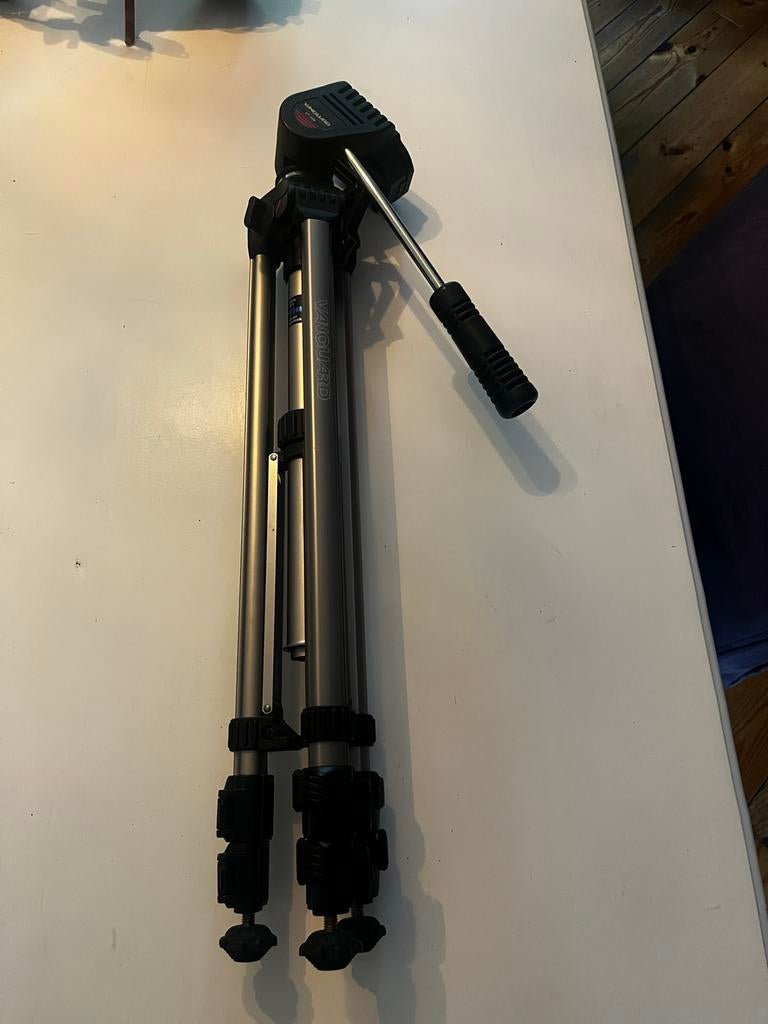 Vanguard VT-109 Driepoot Statief met Balhoofd, Zo goed als nieuw, Minder dan 150 cm, Met balhoofd, Ophalen of Verzenden