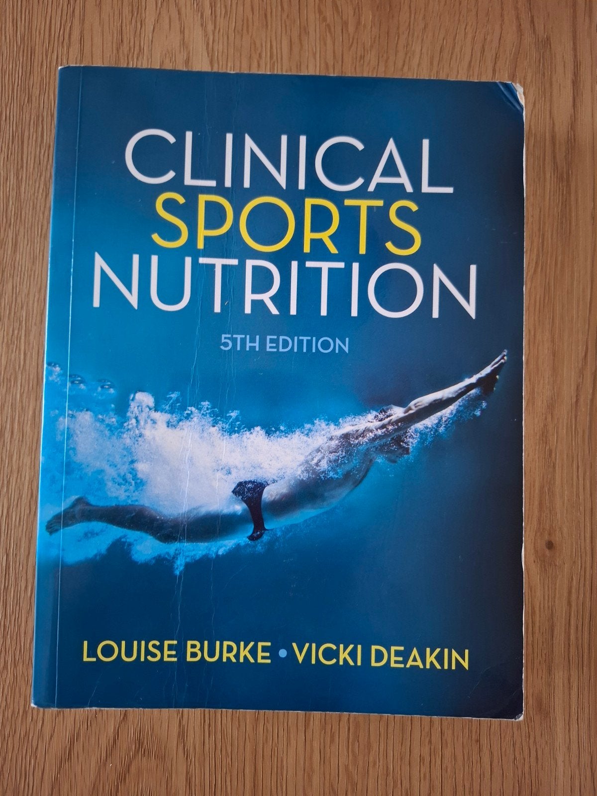 Clinical Sports Nutrition 5th Edition, Louise Burke, Vicki Deakin, HBO, Beta, Ophalen