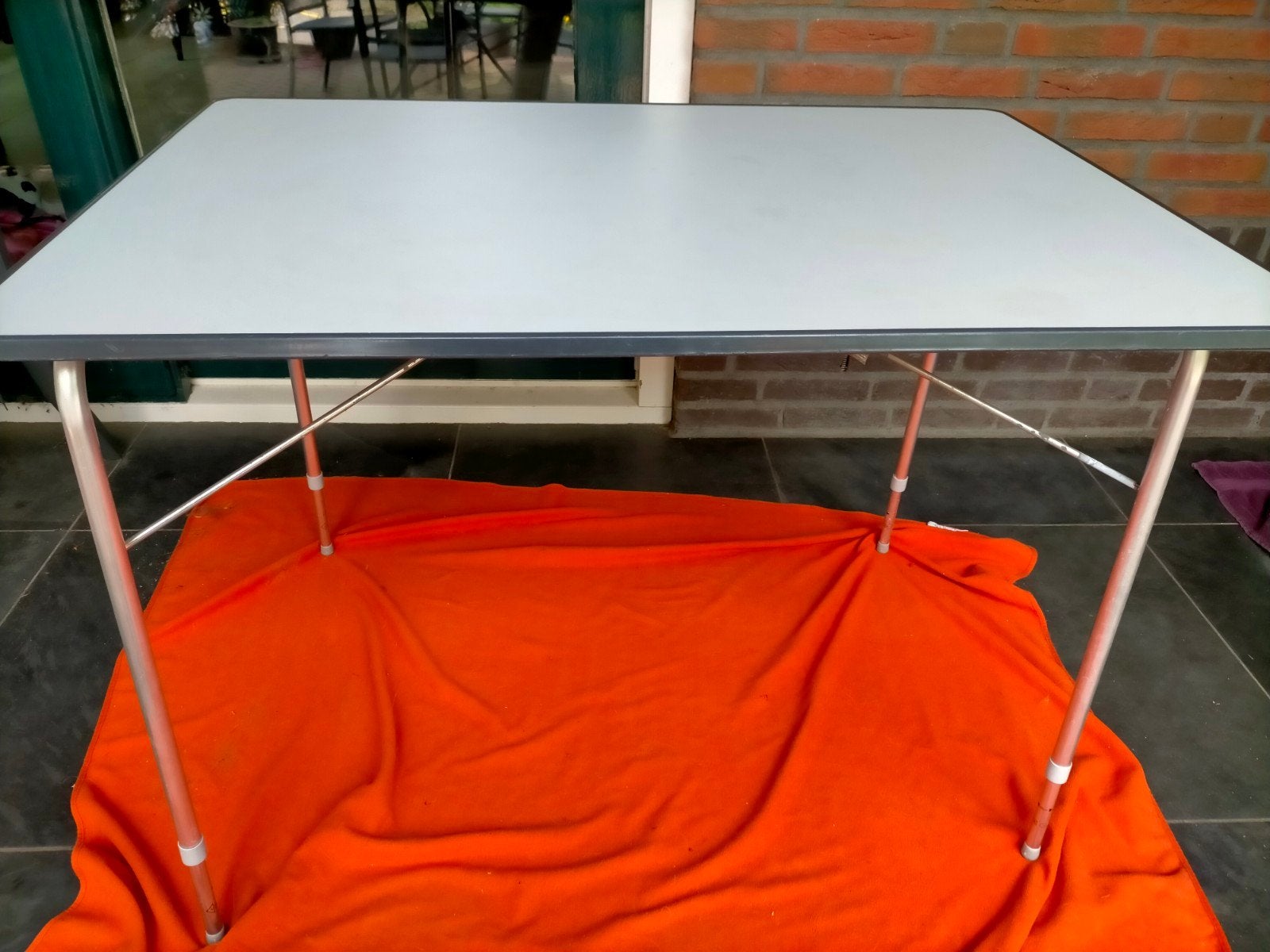 Grote vintage camping tafel campingtafel 100 cm x 67 cm, Caravans en Kamperen, Kampeermeubelen, Ophalen, Gebruikt, Campingtafel