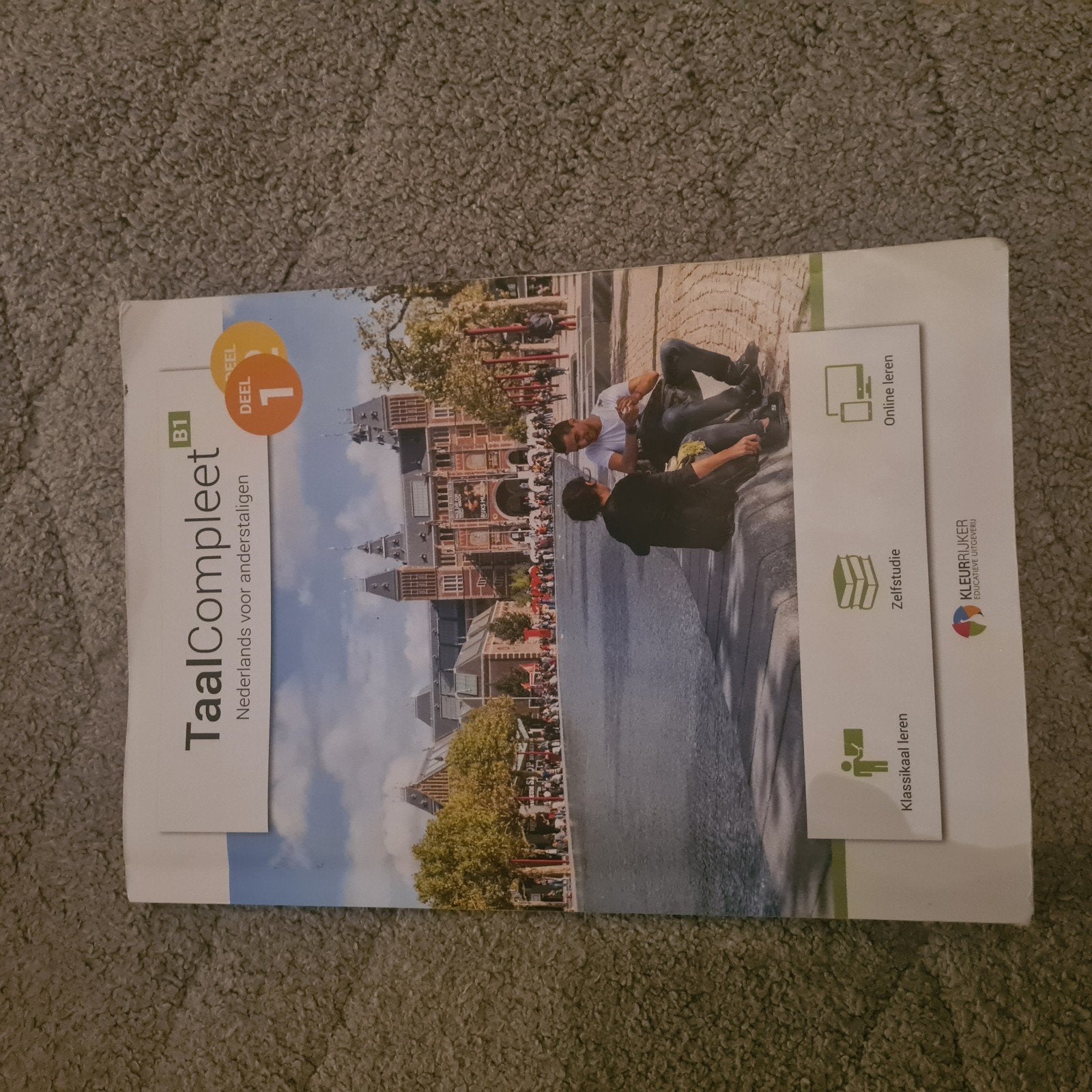 TaaLCompleet B1 Deel 1 en 2 - Nederlands voor anderstaligen, Boeken, Onbekend, Ophalen of Verzenden, Zo goed als nieuw, Alpha
