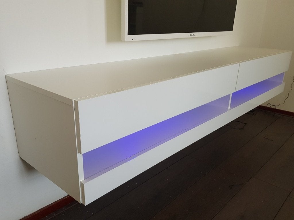 VOORRAAD Zwevend tv-meubel Bobbie LED | Montage 70,- NIEUW, Snel geleverd, vakkundig laten monteren, zwevend, 150 tot 200 cm, Nieuw