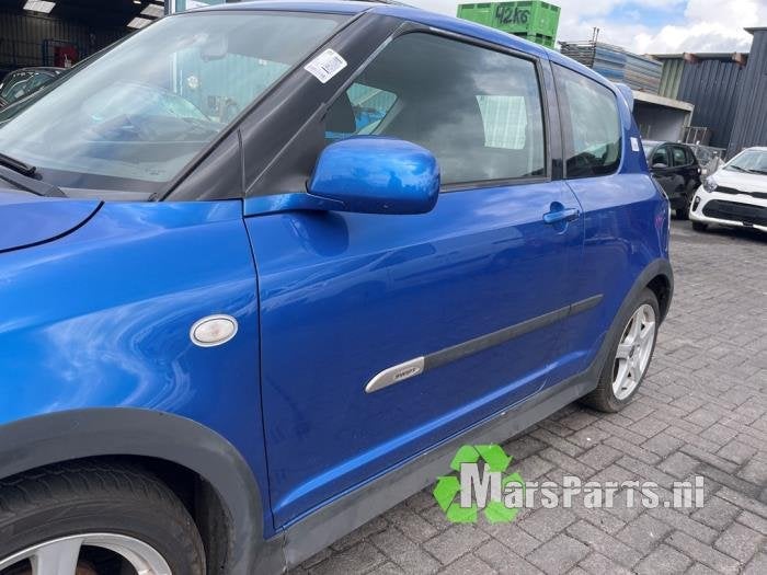 Portier 2Deurs links van een Suzuki Swift, Gebruikt, -, Deur, -