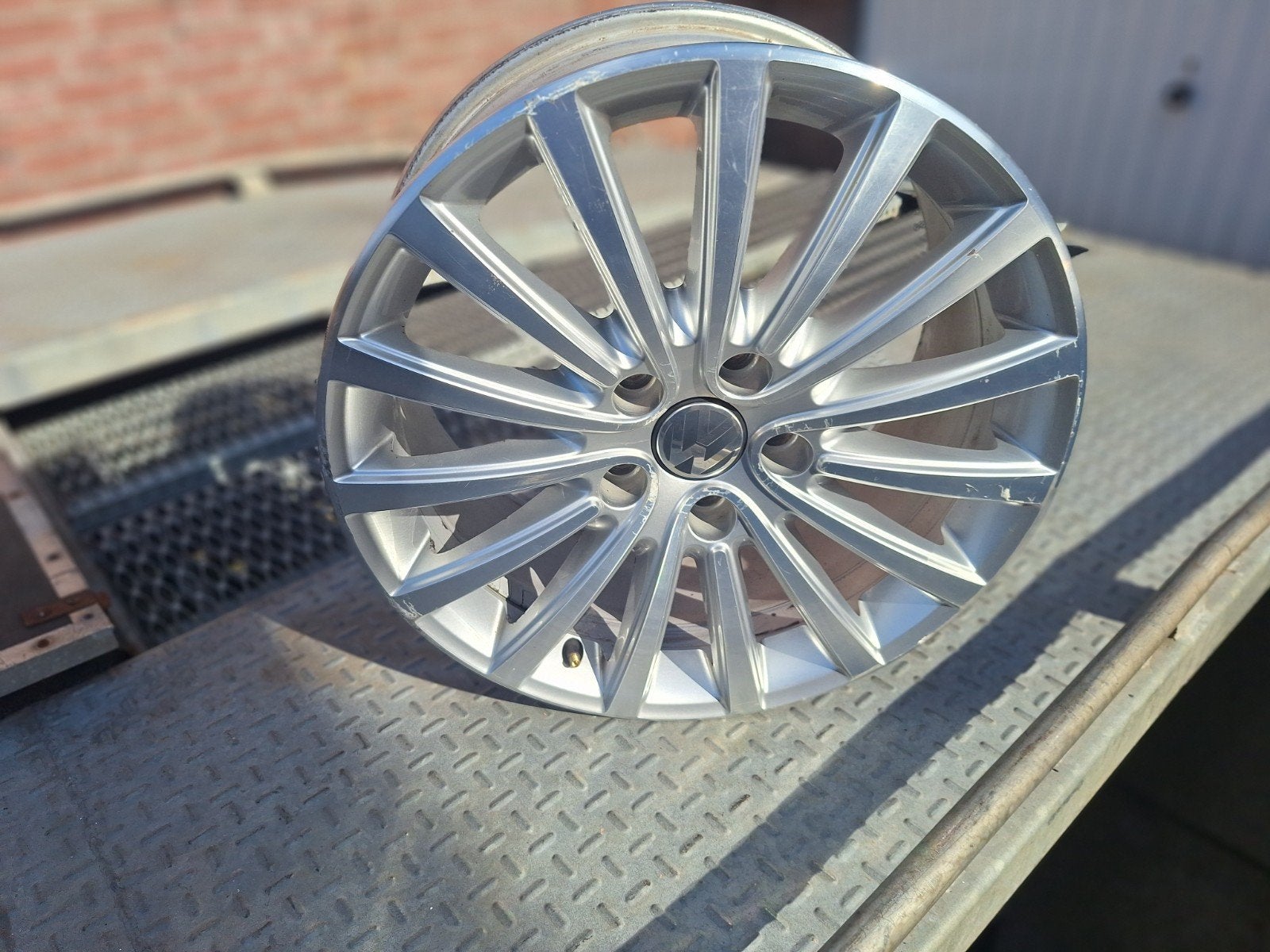 VW Canberra Velg 8Jx18 7E0601025D, Ophalen of Verzenden