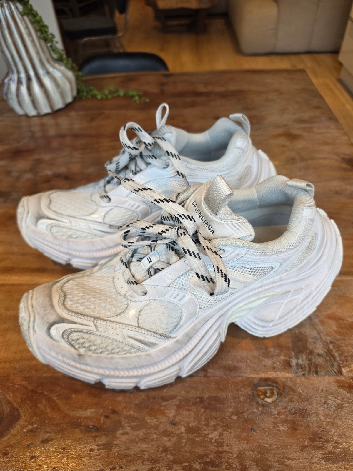 Balenciaga 6XL Sneaker Maat 44 - Zeer Goede Staat, Kleding | Heren, Wit, Ophalen of Verzenden, Balenciaga, Sneakers of Gympen