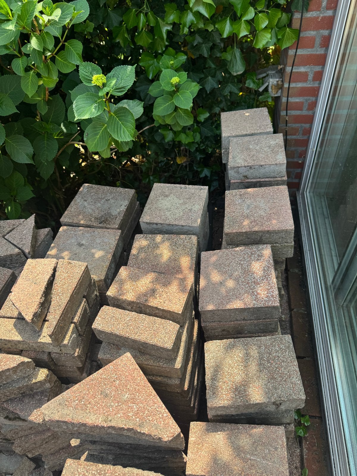 5,6 m2 - 141 klinkers 20x20cm, inclusief halve en driehoekig, Ophalen, Gebruikt, Klinkers, 5 tot 10 m²