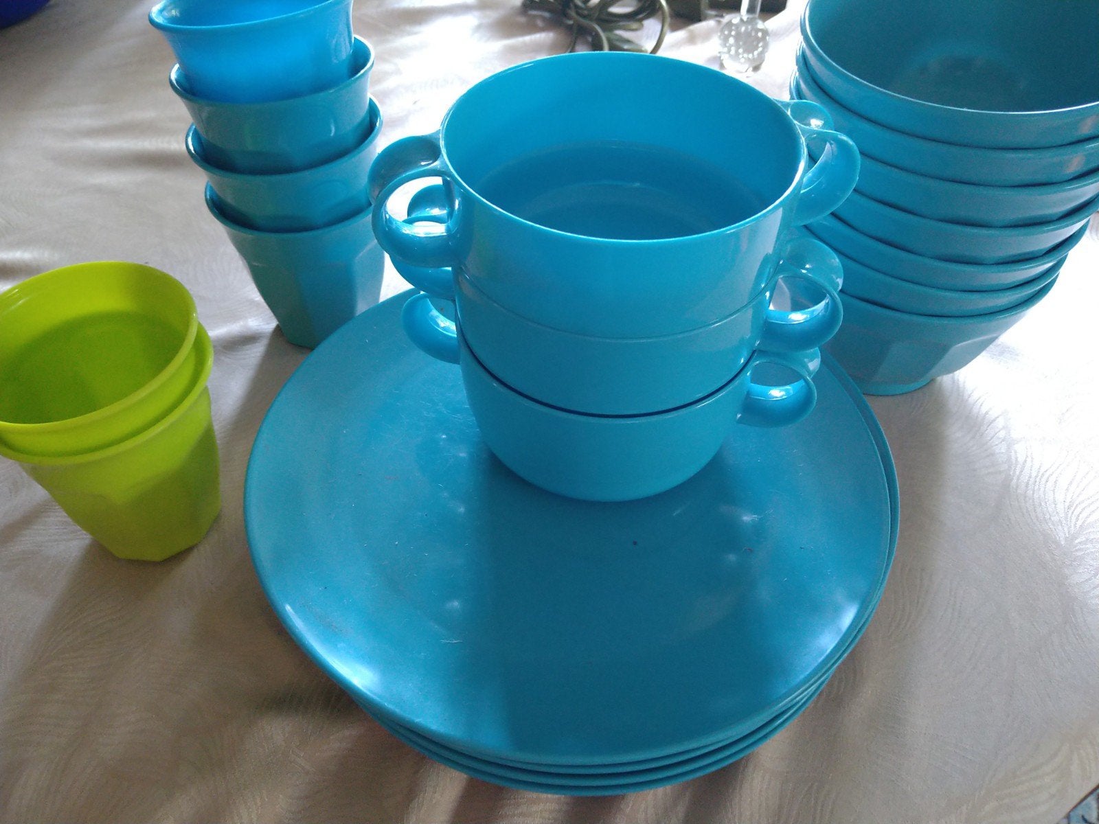 camping servies , plastic, Ophalen of Verzenden, Zo goed als nieuw