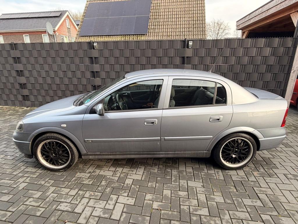 Opel Astra 1.6 Njoy| 2003| SEDAN| 17"| AIRCO| CRUISE| NAP| B, Auto's, Stof, Gebruikt, 4 cilinders, 1095 kg