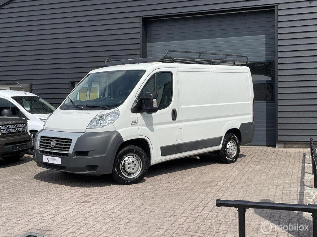 Fiat Ducato bestel 30 2.3 JTD L1H1, Auto's, Voorwielaandrijving, Euro 5, Gebruikt, 2500 kg