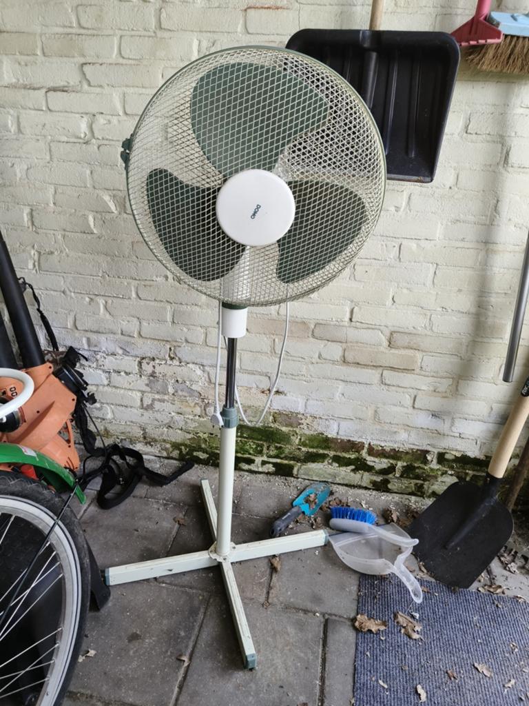 Ventilator tegen elk bod, Ophalen, Gebruikt, Statiefventilator
