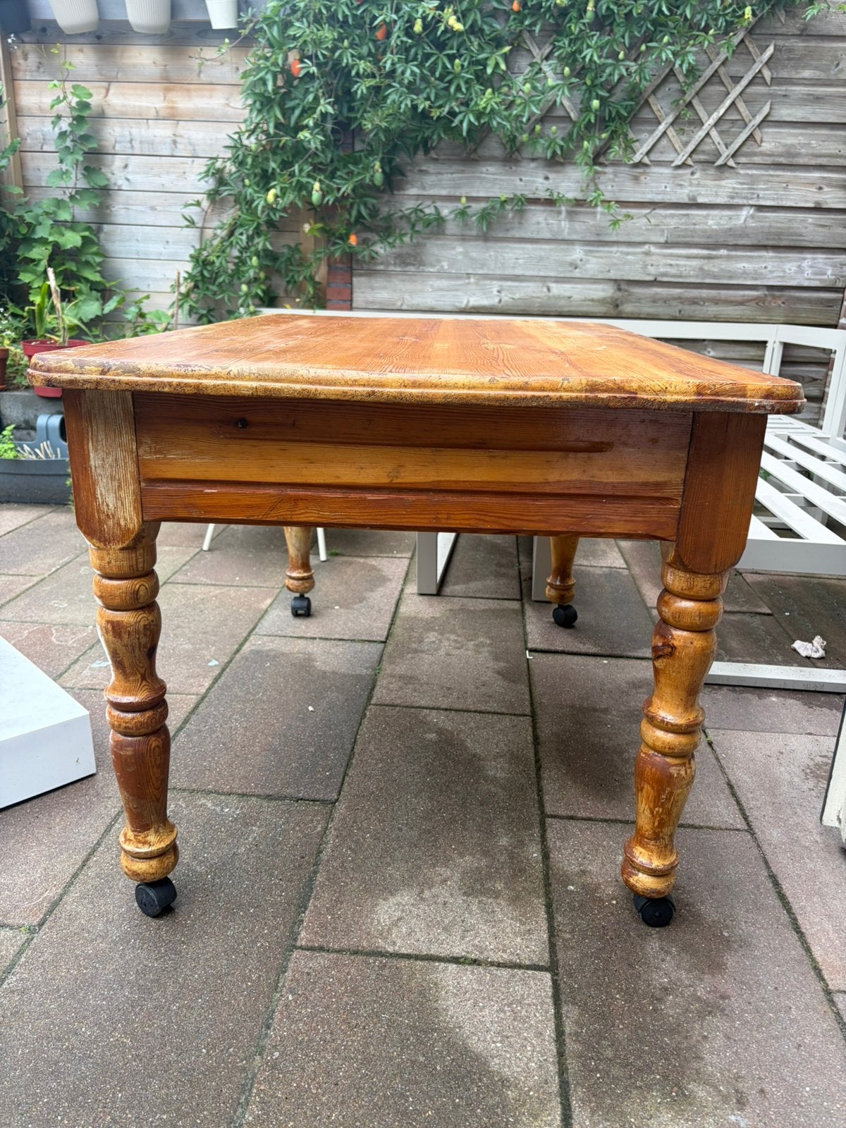 Barok landelijk tafeltje sidetable salontafel bureautje, Ophalen