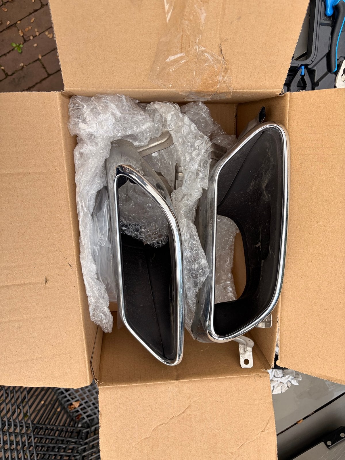 Uitlaat sierstukken Volvo S60 III - Orgineel, Ophalen of Verzenden, Nieuw, Volvo
