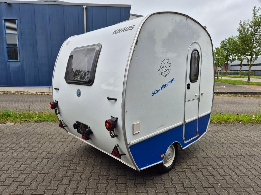 2011 Knaus Schwalbennest lichtgewicht caravan max 750kg, Caravans en Kamperen, Tot en met 2, Bedrijf, Knaus, Tot 4 meter