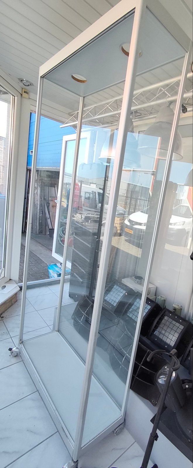7 Open vitrine kasten., Ophalen, Met plank(en), Gebruikt, 200 cm of meer