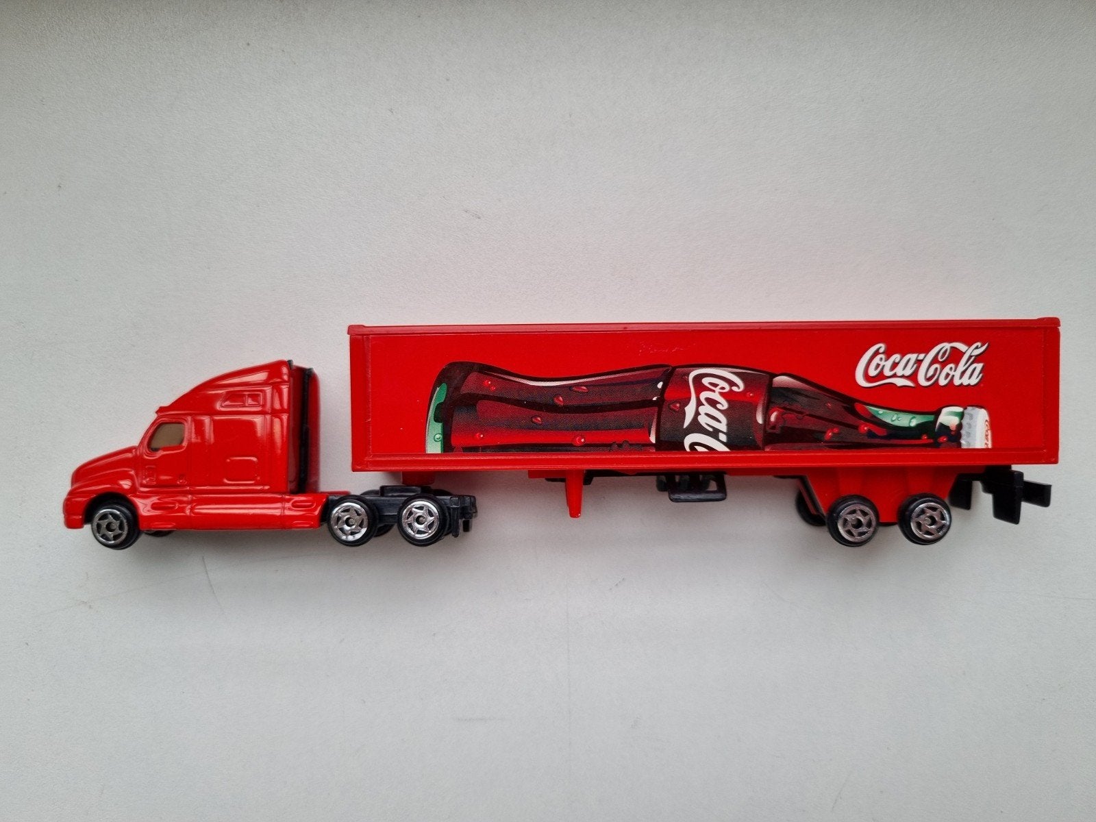 Coca-Cola Vrachtwagen 1:87 Model, Ophalen of Verzenden, Gebruikt, Bus of Vrachtwagen, Overige merken