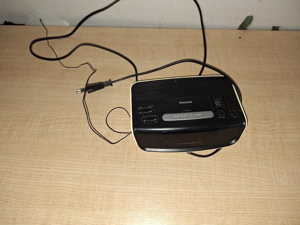 wekkerradio Philips, Ophalen of Verzenden, Zo goed als nieuw, Digitaal