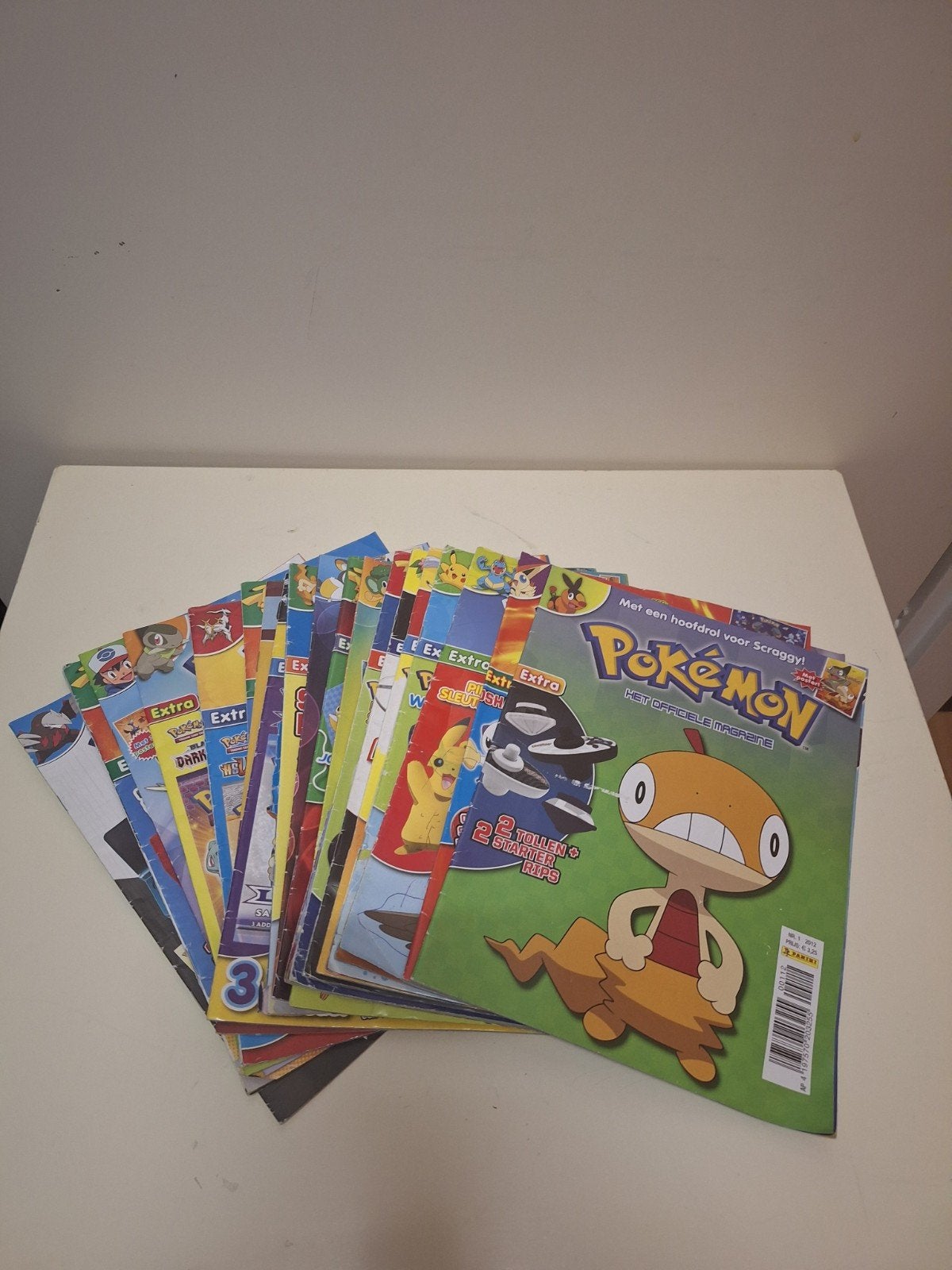 19 officiële Pokémon magazines - diverse edities, Ophalen of Verzenden, Gelezen, Overige typen