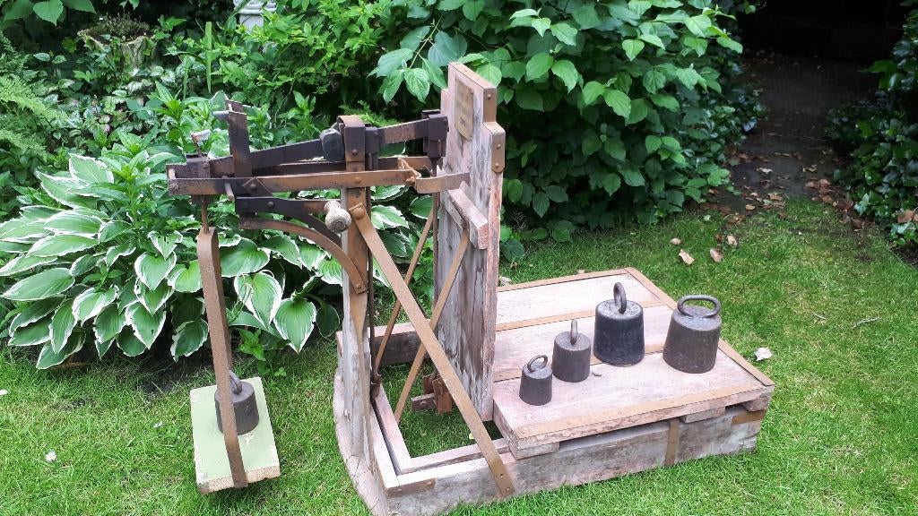 Bascule met 5 gewichten, Ophalen, Gebruikt, Vloerweegschaal, 50 tot 100 kg