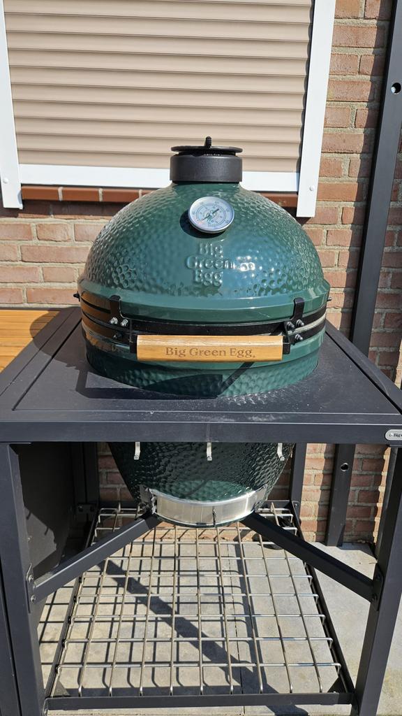 Big Green Egg large + modulair tafelsysteem, Met accessoires, Ophalen of Verzenden, Zo goed als nieuw, Big Green Egg