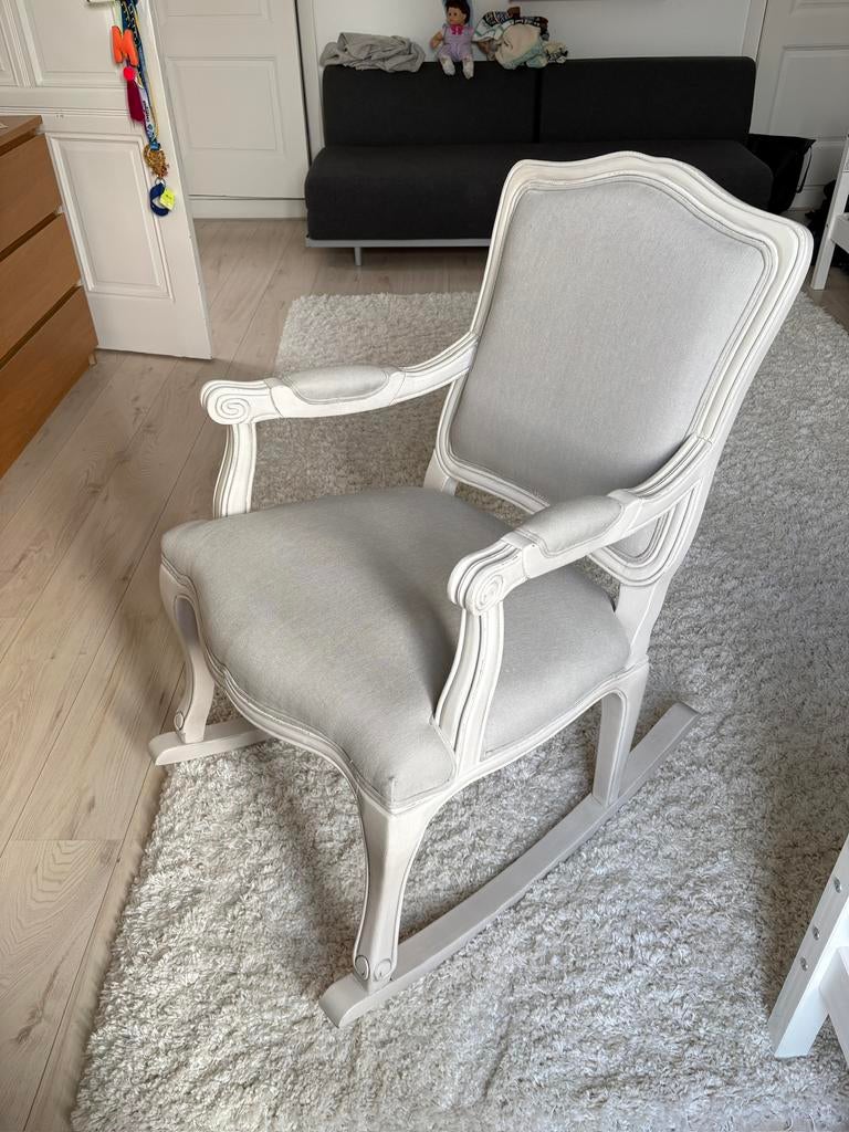 Restoration Hardware Rocking Chair, Huis en Inrichting, Ophalen, Zo goed als nieuw, Wit, Eén