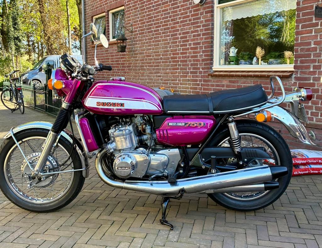 Suzuki GT750 uit 1973, 3 cilinders, Super Sport, Meer dan 35 kW