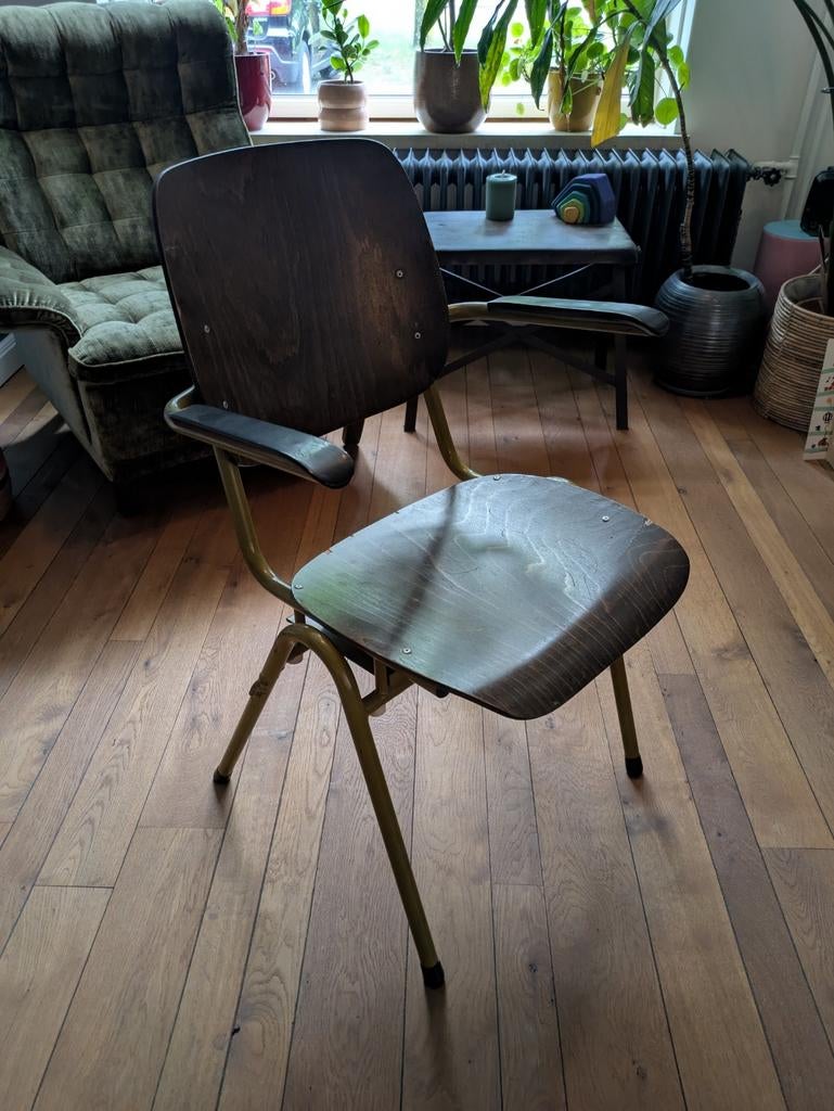 Vintage industriële schoolstoelen met armleuningen (’50/'60), Ophalen, Gebruikt, Industrieel, vintage, retro, Vijf, Zes of meer stoelen