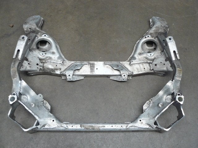 Voorbrug vooras subframe Bmw E81 E82 E87 E88 E90 E91 E92 E93, Ophalen, Gebruikt, BMW